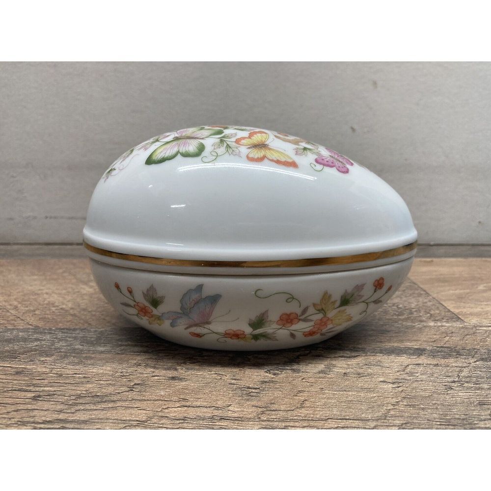 Avon Butterfly Fantasy‎ Porcelain Treasure Egg